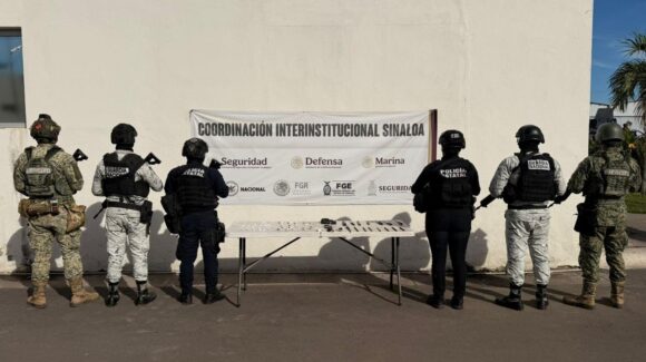Mariguana, cocaína, equipo de comunicación y puntas, lo asegurado tras nuevo esculque en el penal de Aguaruto, en Culiacán, Sinaloa