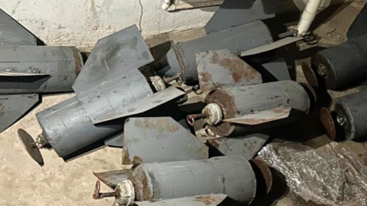 aseguran arsenal y artefactos explosivos en operativo en escuinapa lugar