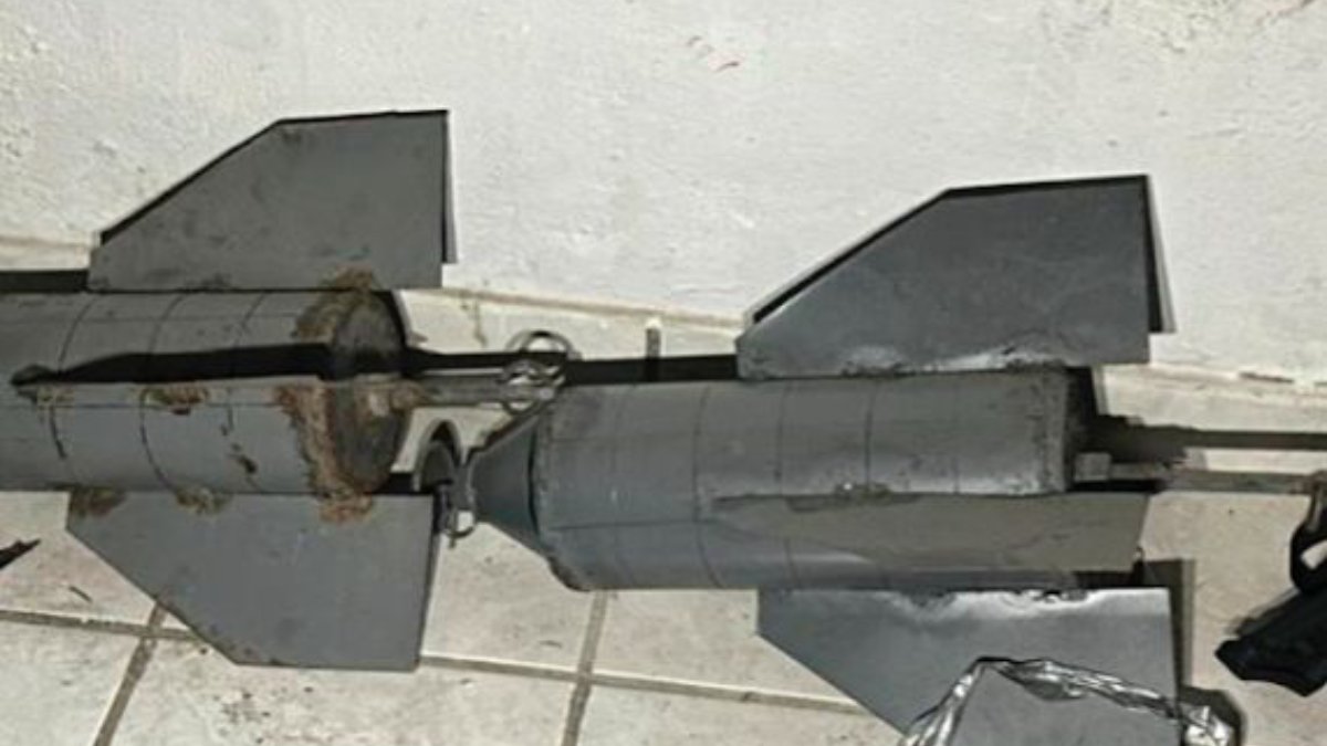 aseguran arsenal y artefactos explosivos en operativo en escuinapa
