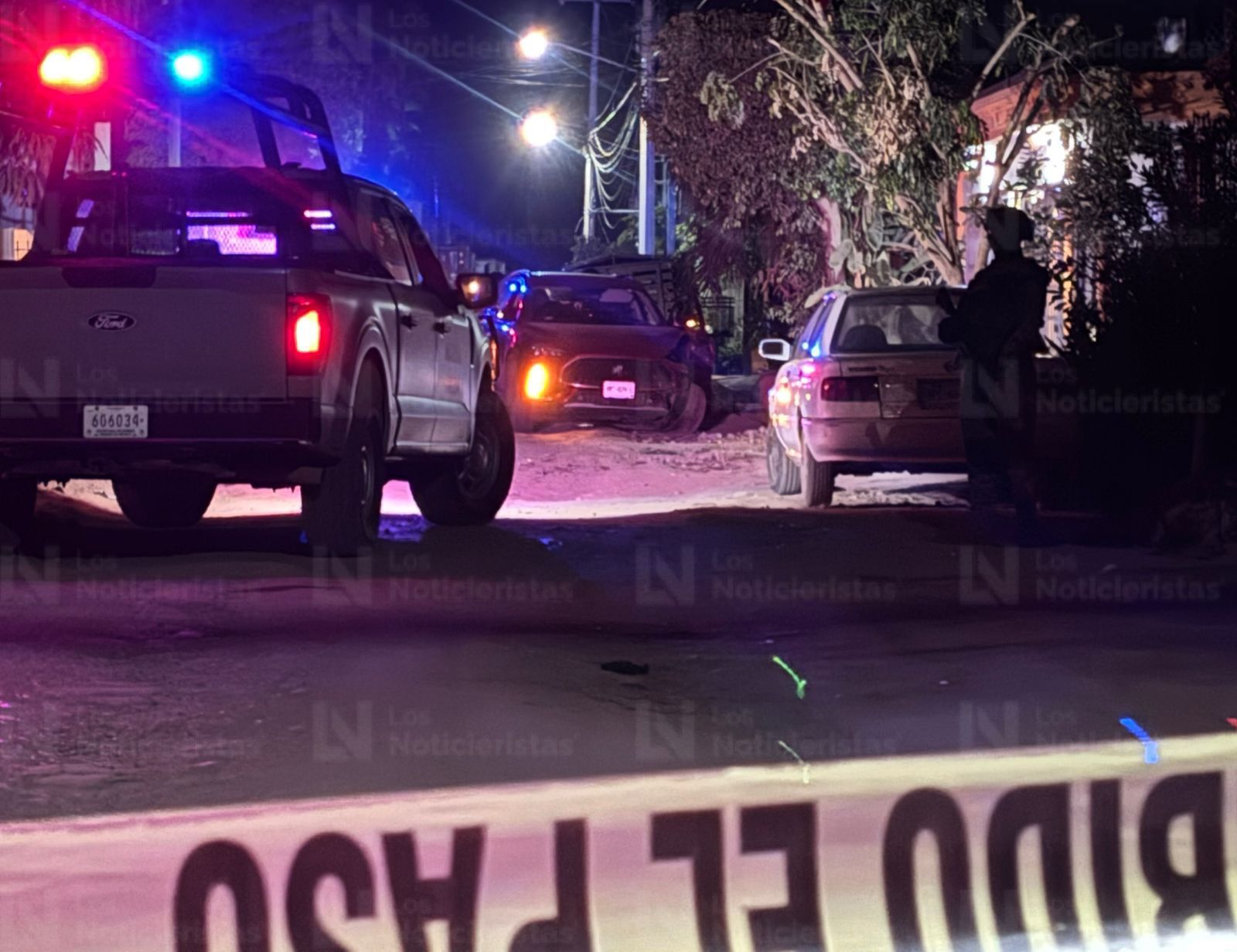 Tras persecución, aseguran camioneta baleada en campo El Diez, en Culiacán