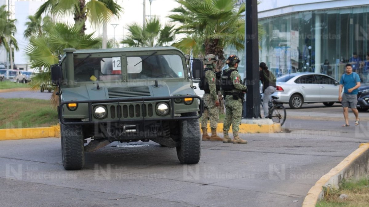 atacan a balazos fachada de expendio en el toreo mazatlan lugar