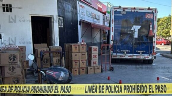 Hieren a balazos a trabajador de un expendio en el sector Valle Alto de Culiacán, Sinaloa
