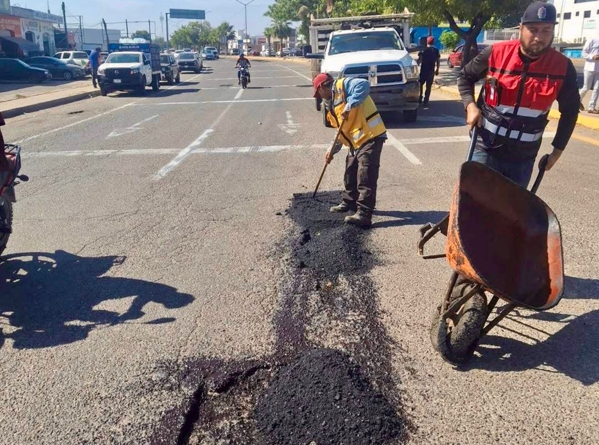 Avanza en Mazatlán el programa de Bacheo Permanente