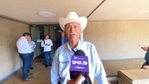 presidente de la Unión de Productores Agrícolas y Ganaderos del Valle de El Carrizo, Baltazar Hernández Encinas