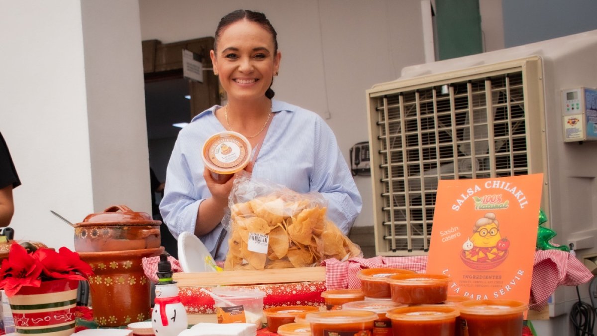 bazar navideño en el ayuntamiento de culiacan