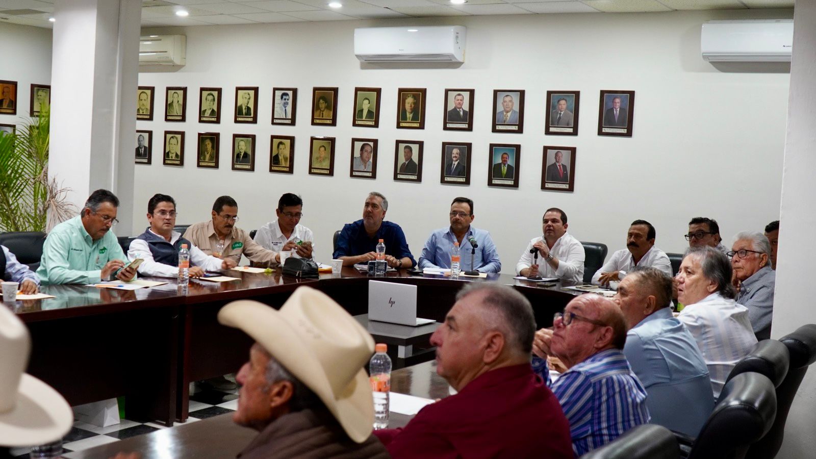 reunión de trabajo de la Caades