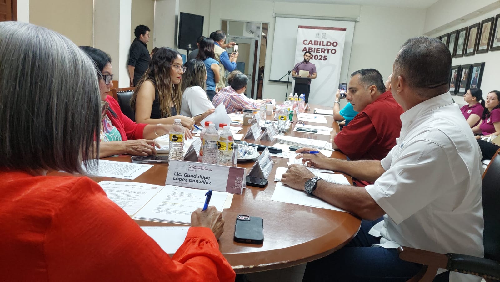 Cabildo Abierto en Salvador Alvarado