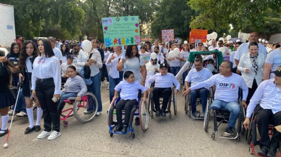 En el Día Internacional de las Personas con Discapacidad, DIF Guasave realiza una caminata por la inclusión en las principales calles del municipio