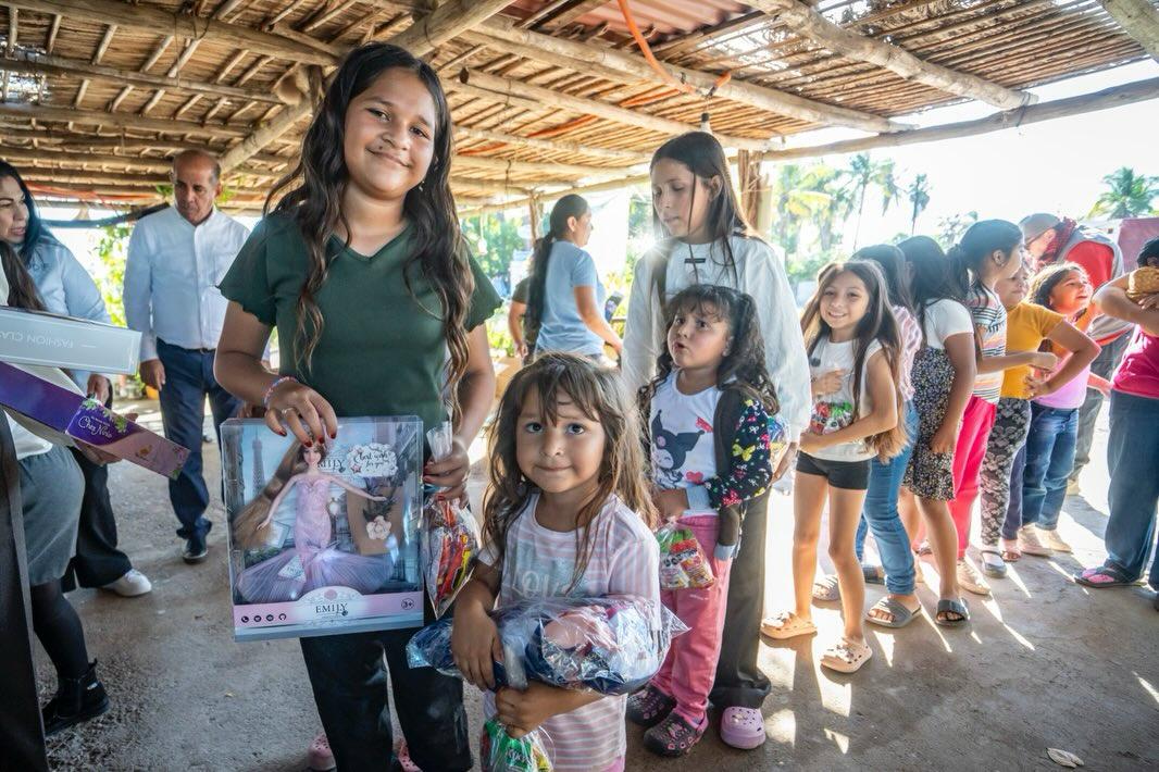 Caravana Navideña de DIF Sinaloa