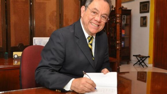 Fallece el destacado y reconocido cardiólogo guamuchilense Víctor Díaz de la Vega