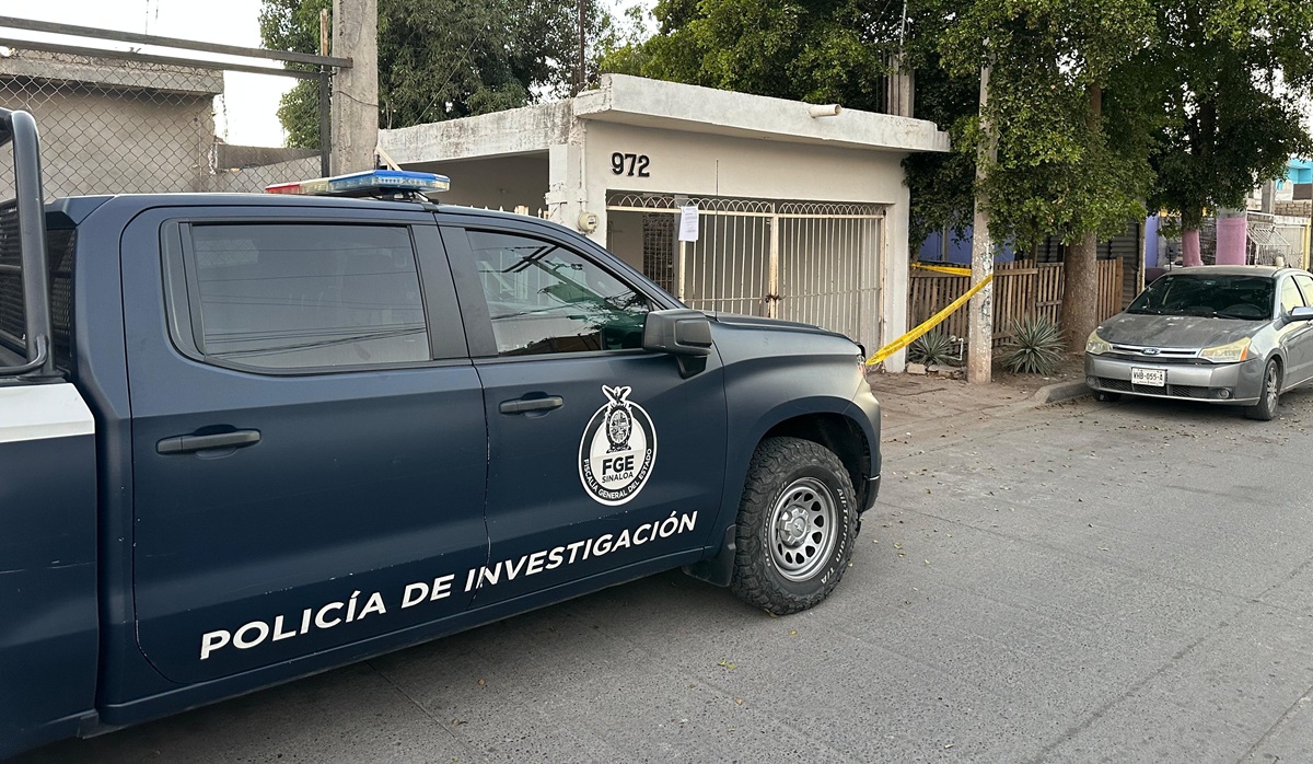 Catean vivienda de presunto feminicida en Los Mochis