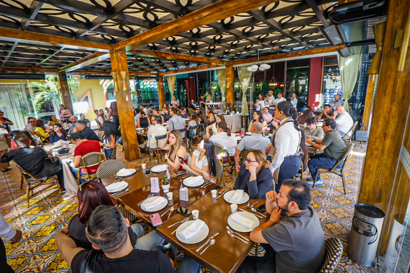 Restaurante Cayenna realiza evento The Coffee Experience en Culiacán