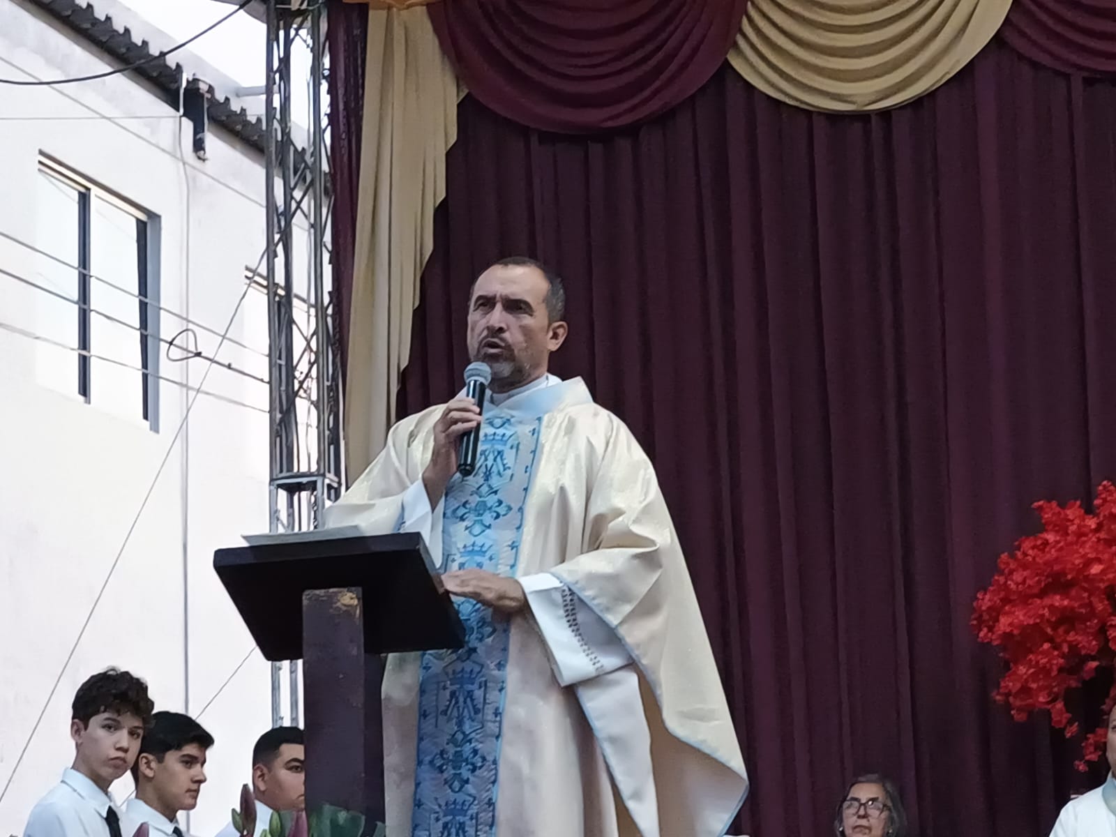 Celebración del Día de la Virgen en Guamúchil, Sinaloa