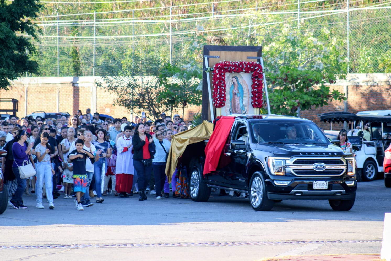 Celebración por el Día de la Virgen en Mazatlán, Sinaloa