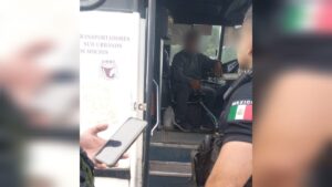 Asaltan camión urbano en Los Mochis