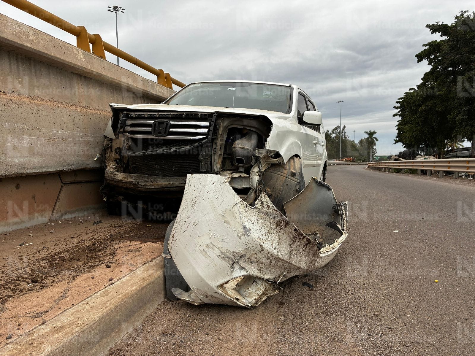 choque sobre el trebol de los mochis
