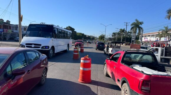 ¡Atentos en Mazatlán, Sinaloa! Cierre vial por obras hidrosanitarias reconfigura la circulación en la avenida Manuel J. Clouthier