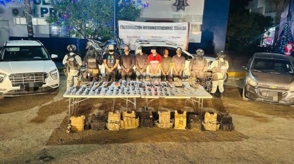 Confirma SSPE tres muertos y presenta a los 6 detenidos en enfrentamiento en San Pedro, Navolato; esto les aseguraron