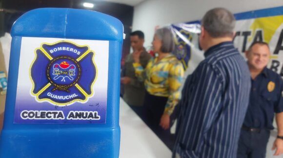 Colecta de Bomberos Guamúchil avanza a buen ritmo: acumulan 476 mil pesos entre efectivo y apoyos en especie