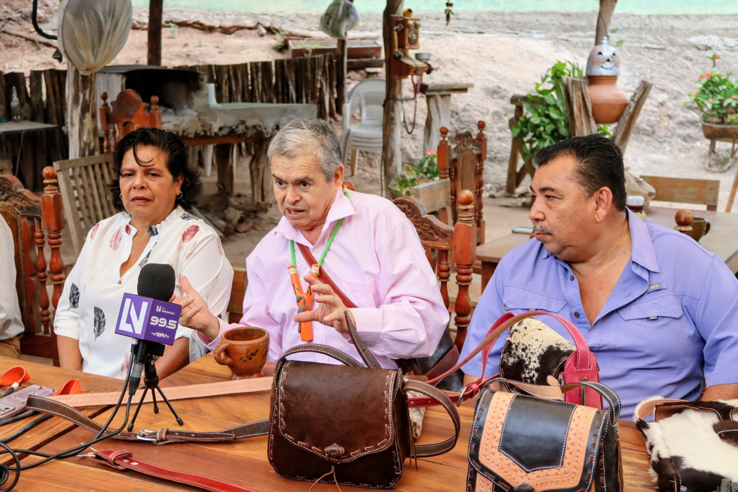 Comerciantes de La Noria, Mazatlán, invitan a disfrutar de sus atractivos y artesanías