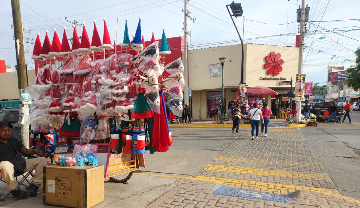 Comercio en diciembre en Guasave