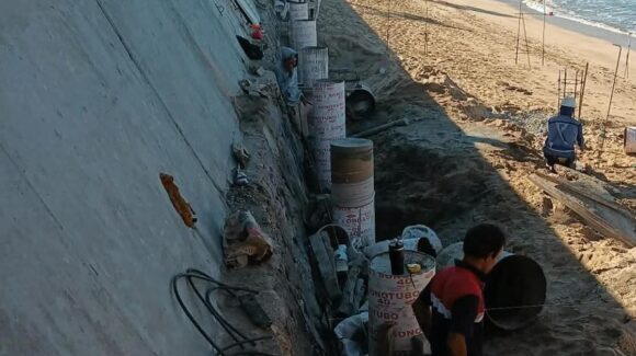 Descubren nueva construcción en playa de Mazatlán, Sinaloa; autoridades suspenden la obra