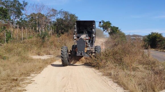 Asegura Gobierno Municipal la rehabilitación de más de 660 kilómetros de caminos rurales y urbanos de Mazatlán, Sinaloa