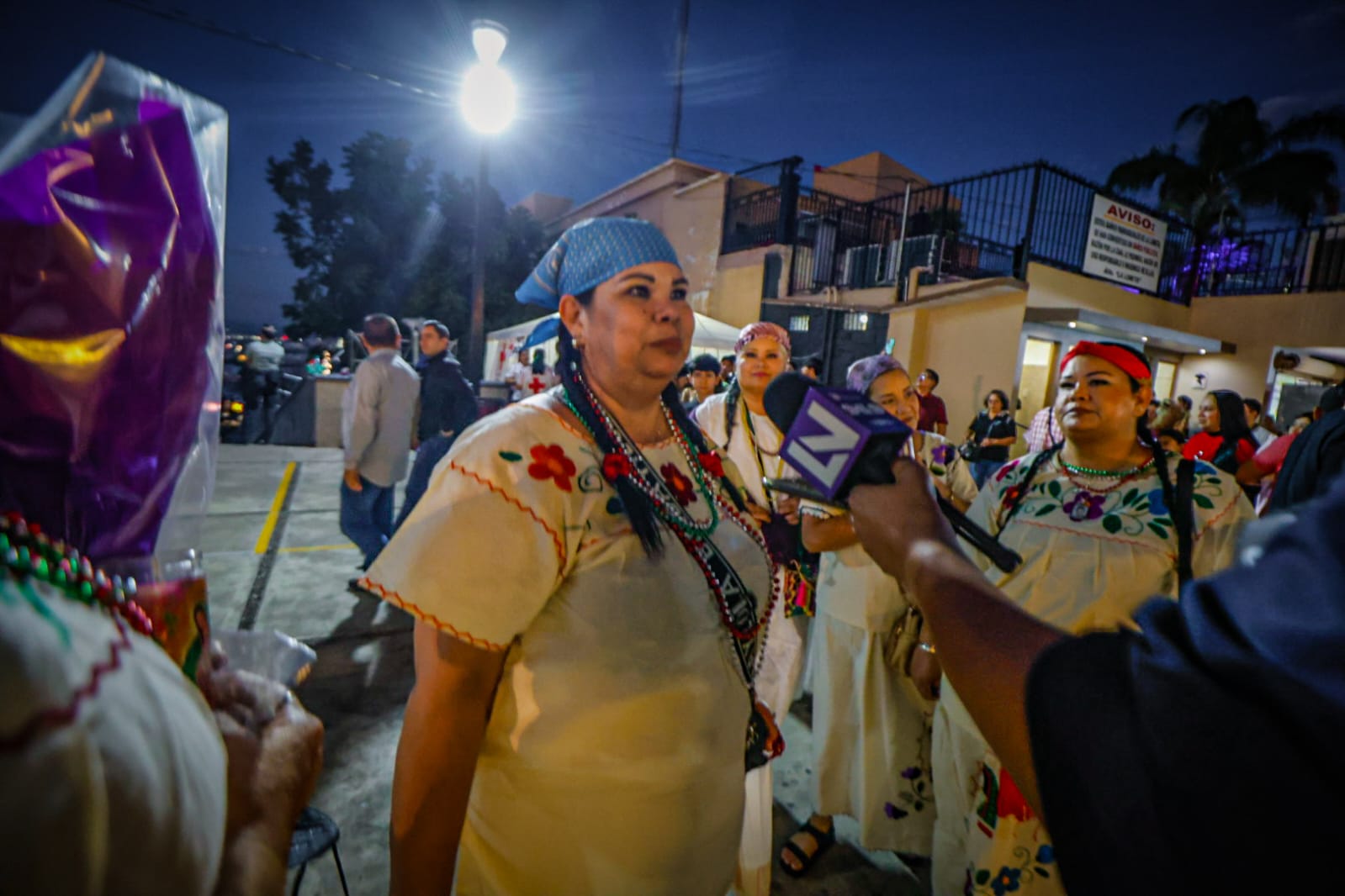 Cientos acuden a dar gracias a la Virgen de Guadalupe en la Lomita, en Culiacán