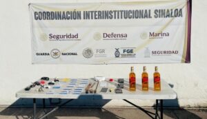 Aseguran droga y whisky en revisión el penal de Aguaruto, en Culiacán