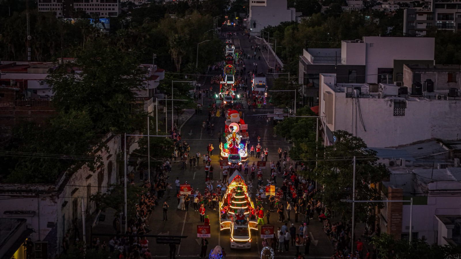 Desfile Navideño de Kuroda 2025 en Culiacán, Sinaloa