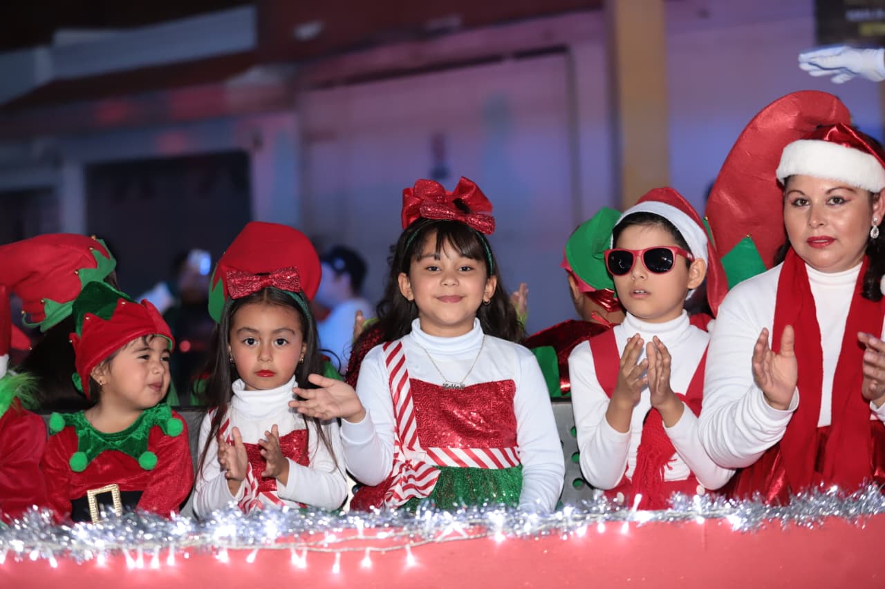 Desfile navideño en Guasave, Sinaloa