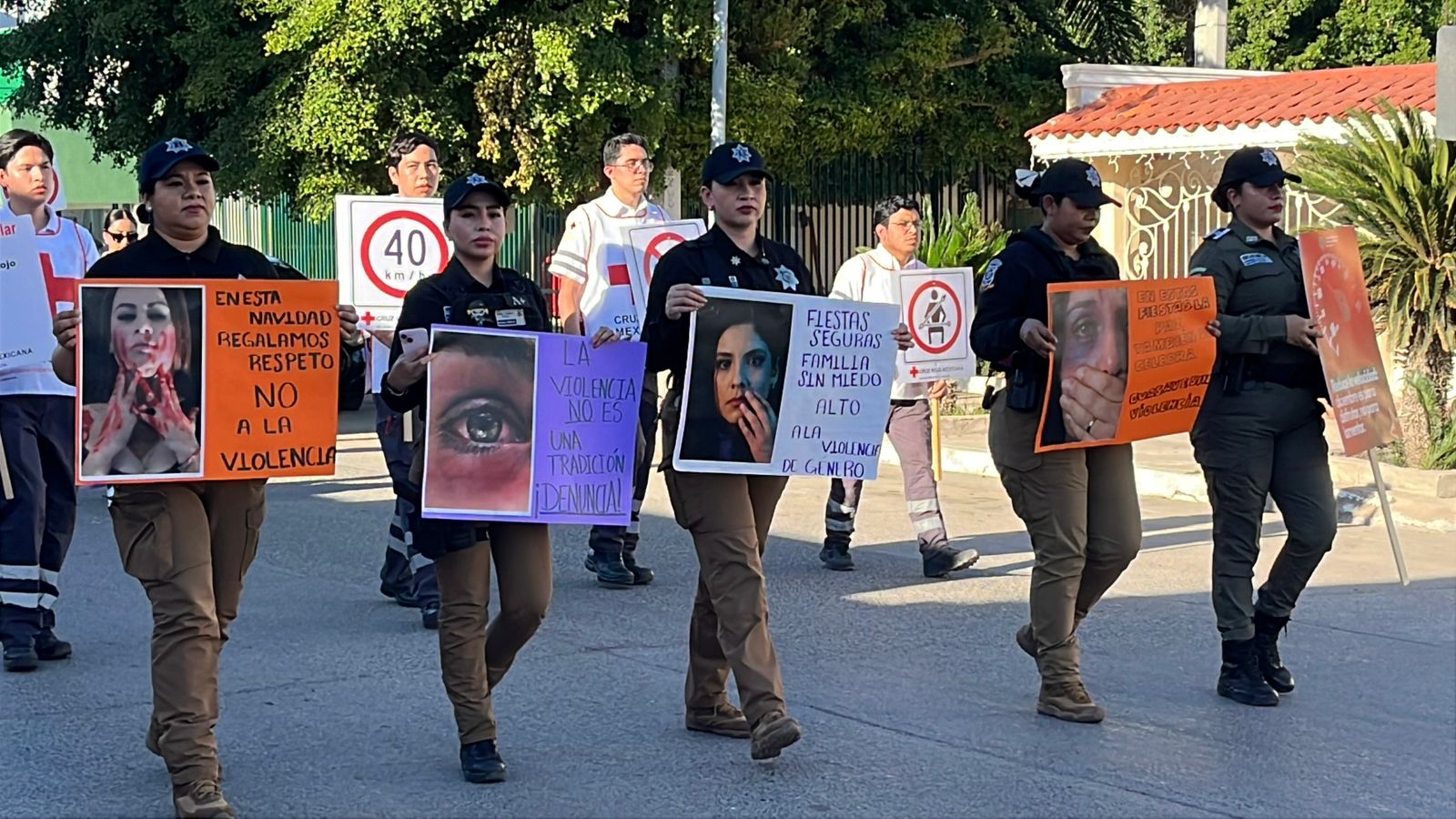 Desfile y simulacros para prevenir accidentes en Guasave