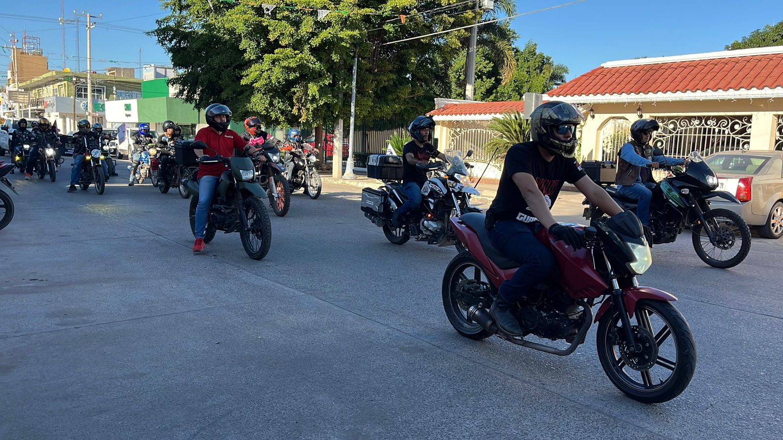 Desfile y simulacros para prevenir accidentes en Guasave