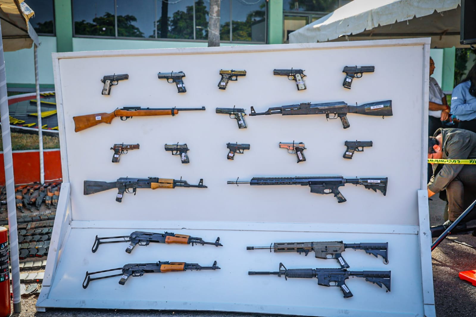 Destrucción de armas decomisadas y donadas en Sinaloa