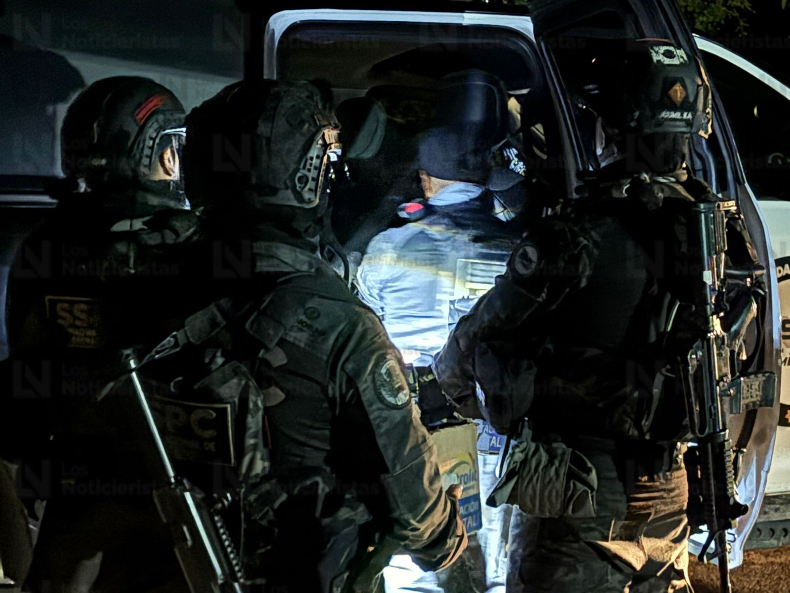 Elementos de seguridad resguardan la escena del crimen