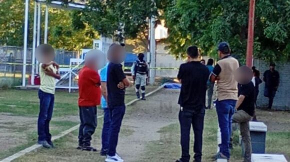 Ejecutan a un joven en las canchas de futbol de la Lombardo, en Culiacán, Sinaloa