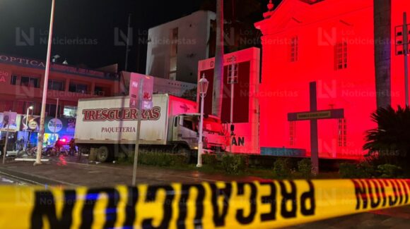 No era trabajador de la paquetería el chofer ejecutado con Jeep robada frente al Ayuntamiento de Culiacán: Fiscalía