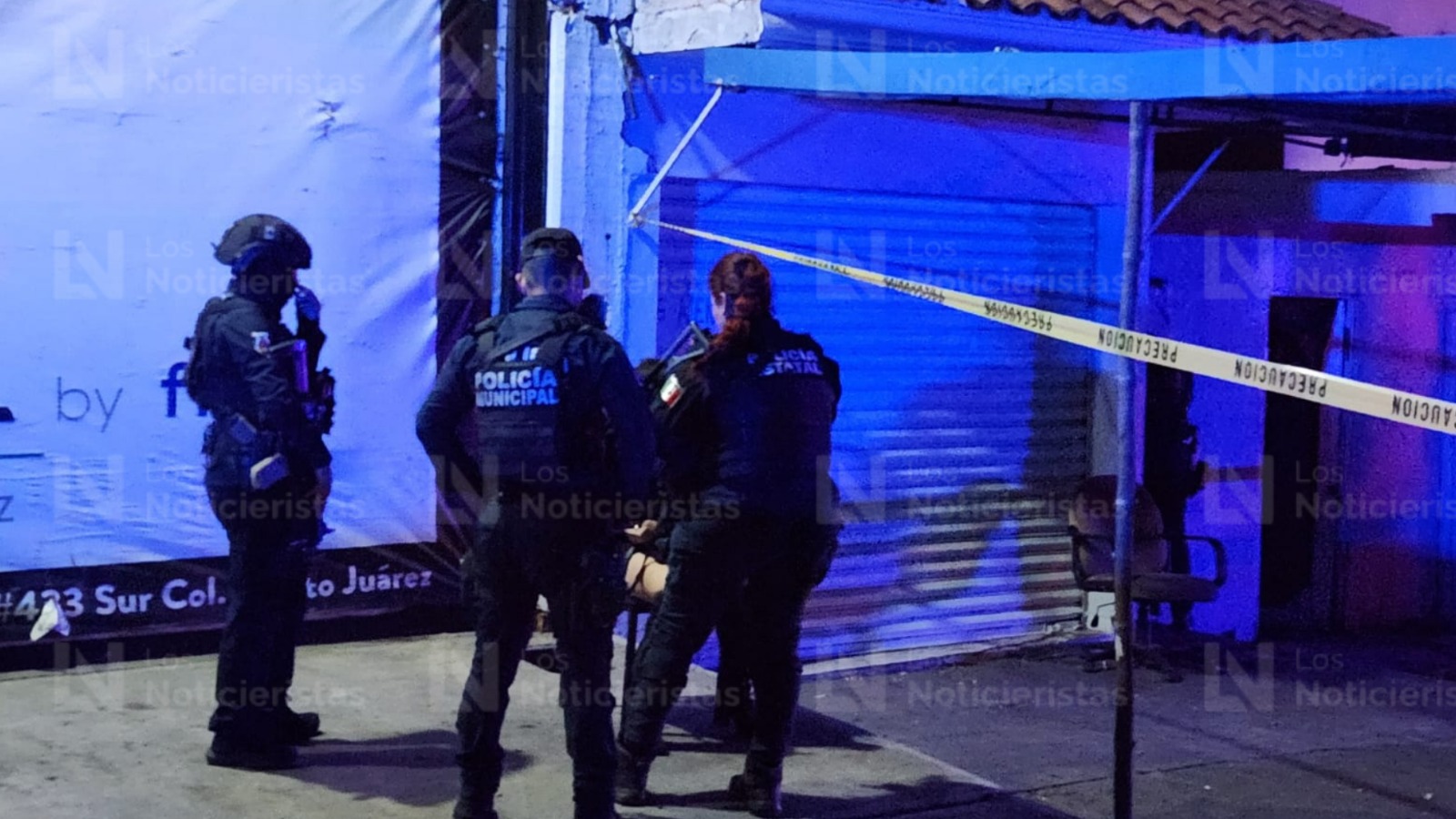 Policías Municipales de Culiacán resguardan la escena del crimen