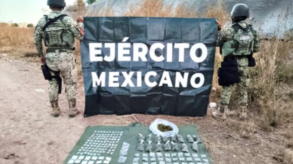 Militares decomisan dosis de droga en Prados del Sur, Culiacán