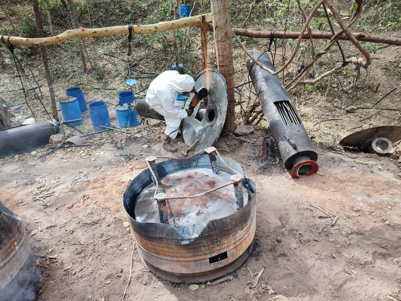Guardia Nacional y Ejército Mexicano localizaron e inhabilitaron un laboratorio clandestino
