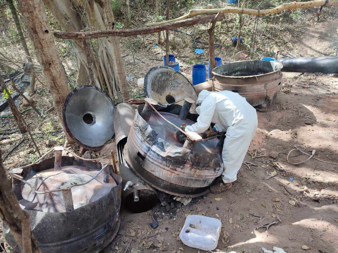 Guardia Nacional y Ejército Mexicano localizaron e inhabilitaron un laboratorio clandestino