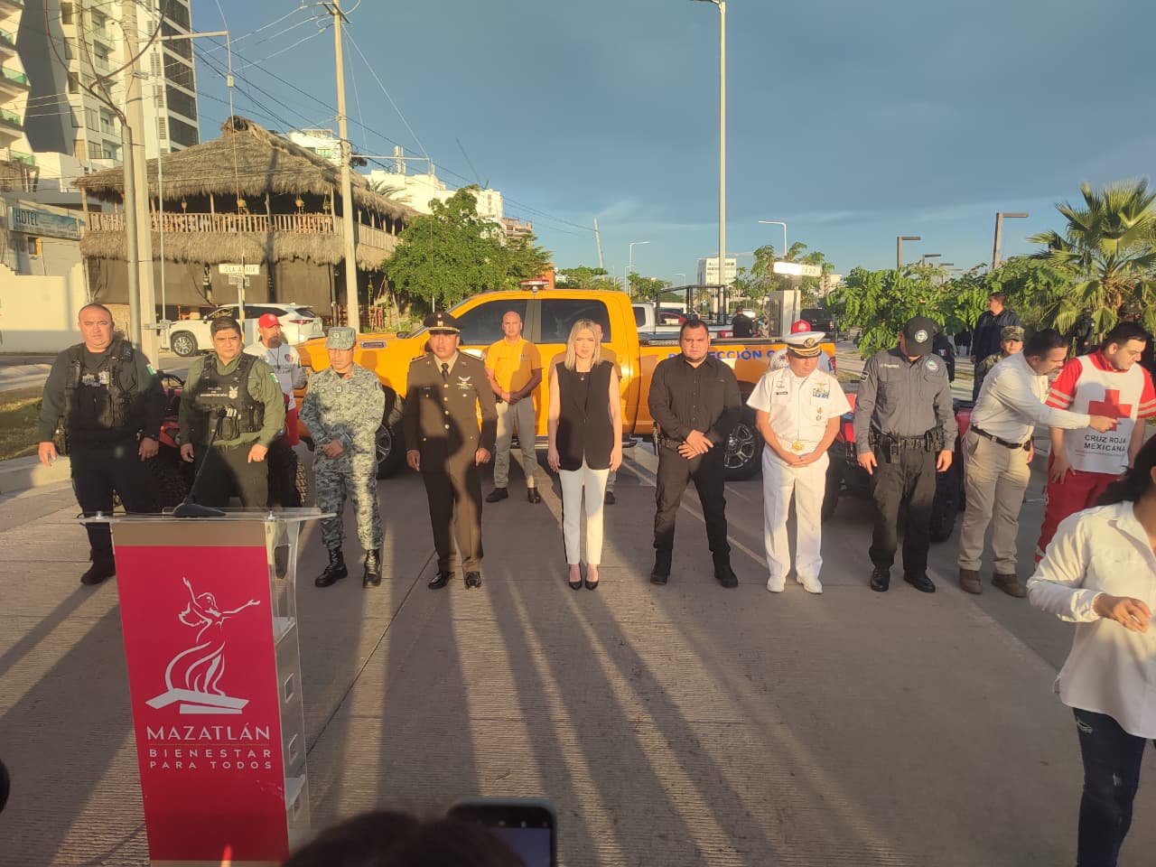 elementos de seguridad de Mazatlán