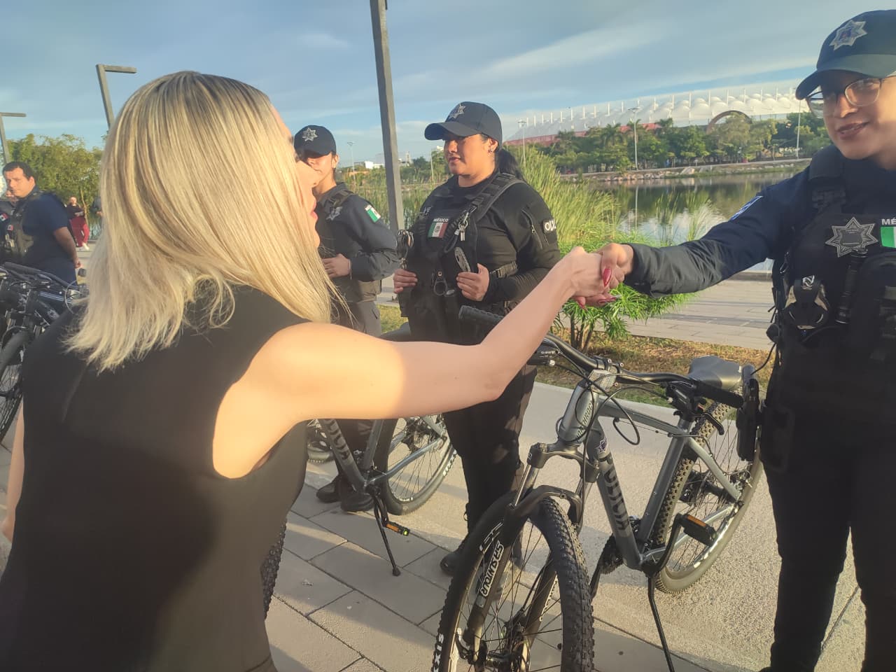 elementos de seguridad de Mazatlán