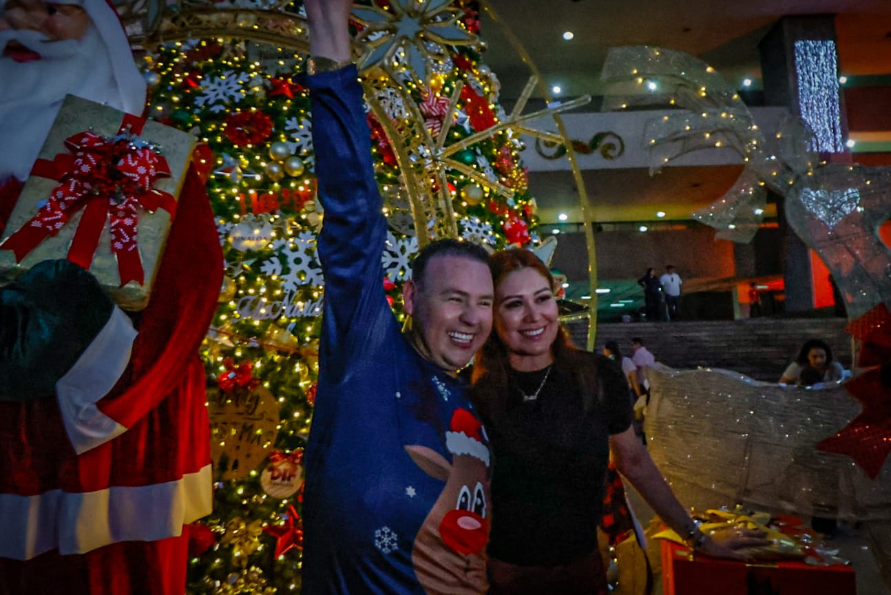 Encendido del Árbol de la Navidad en Culiacán