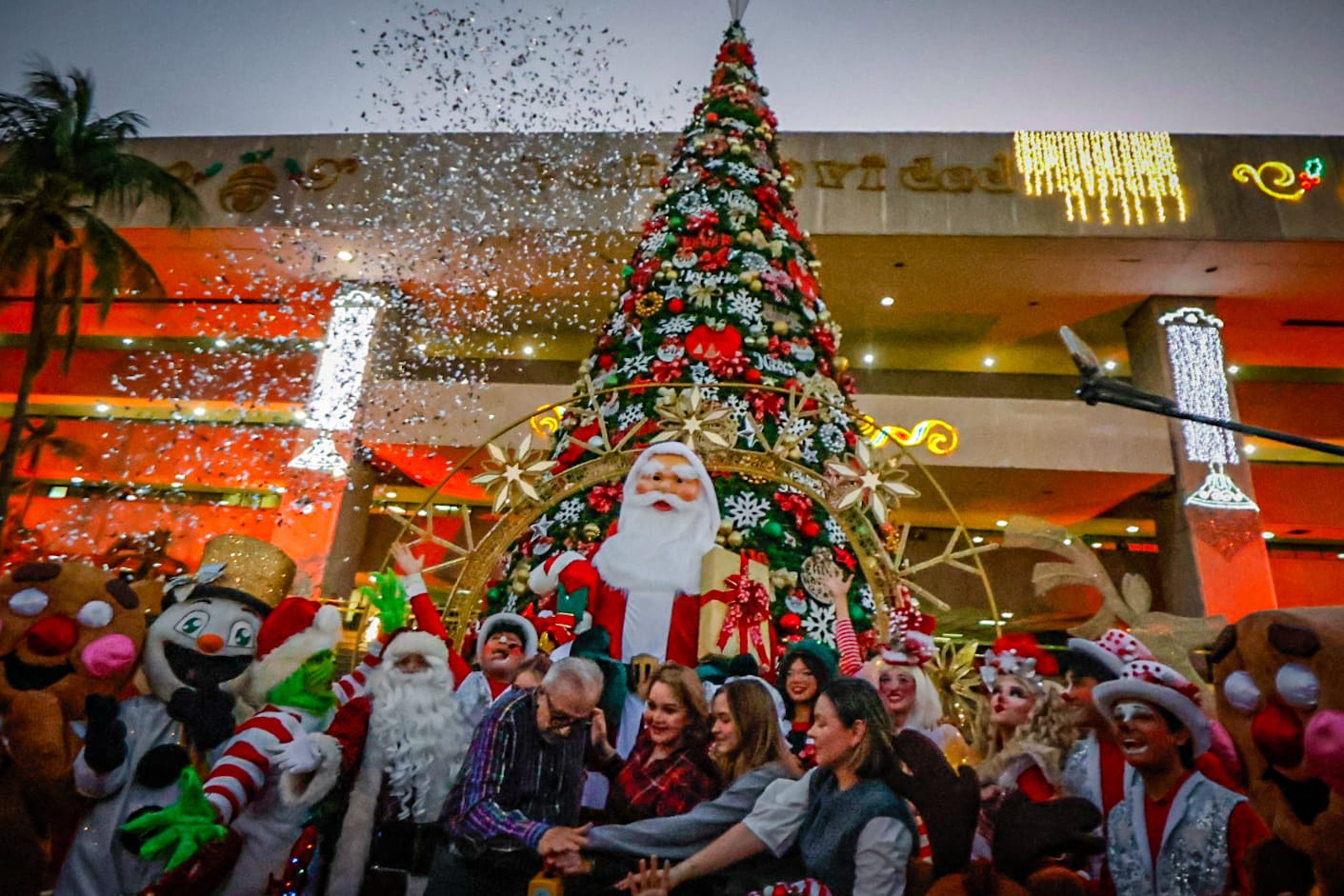 Encendido del Árbol de la Navidad en Culiacán