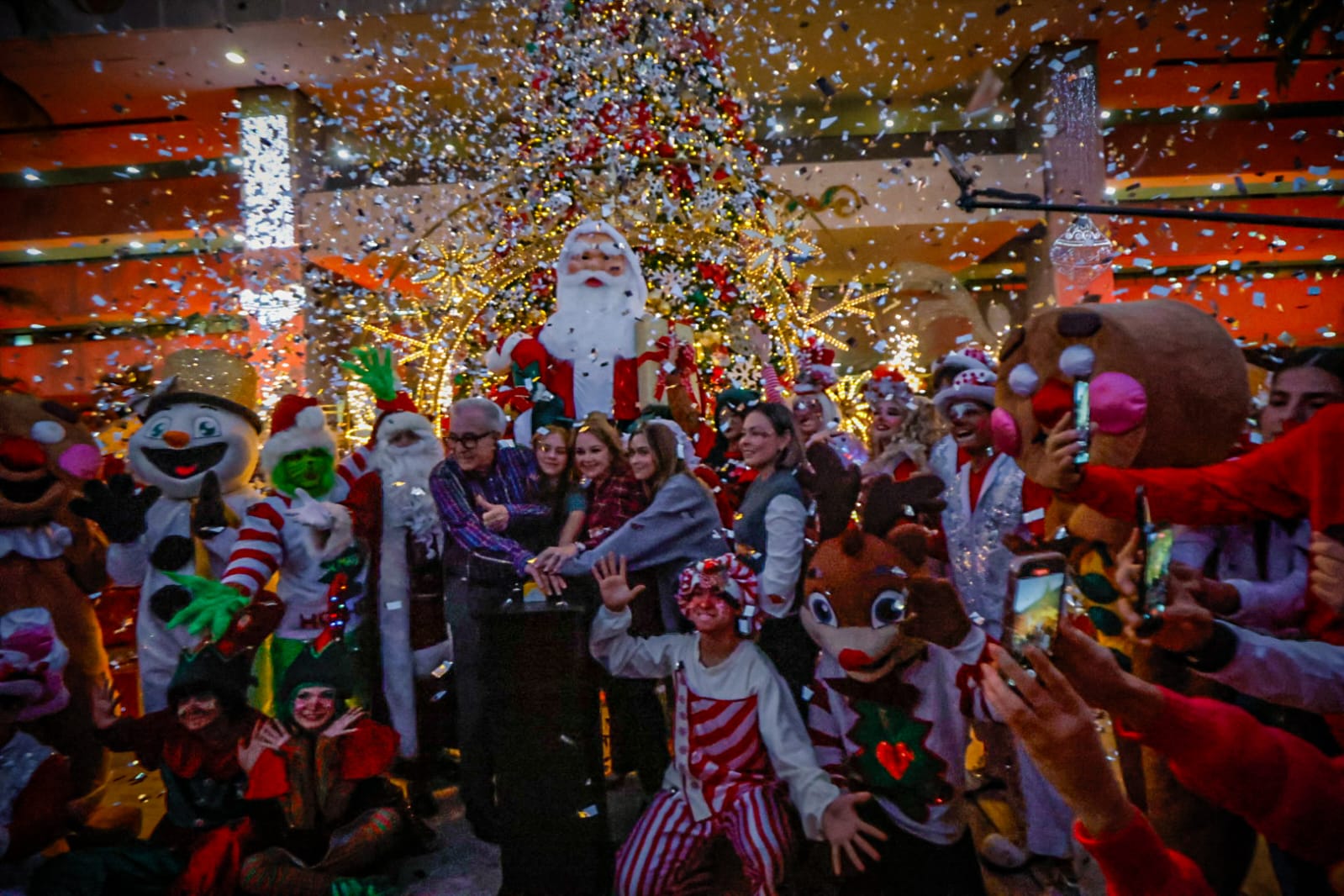Encendido del Árbol de la Navidad en Culiacán