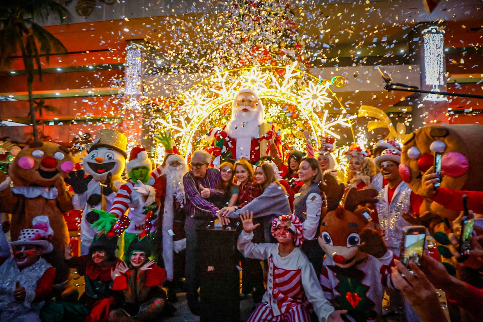 Encendido del Árbol de la Navidad en Culiacán