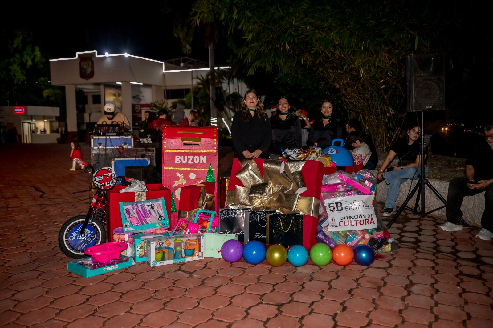 encendido del arbol navideño en guasave