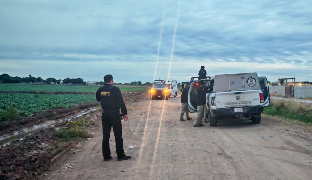 Encuentran a hombre asesinado en canal de Villa Juárez, Navolato