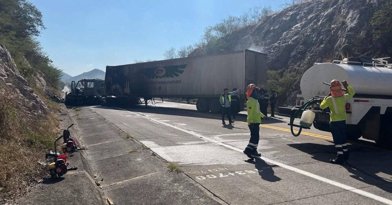 Suman 5 muertos tras enfrentamientos en Escuinapa